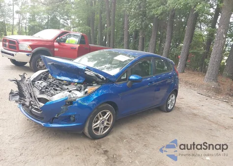 2018 Ford Fiesta Se z USA, uszkodzony, nr VIN 3FADP4EJ8JM103869